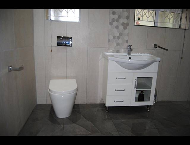 4 BEDROOM HOUSE FOR SALE IN ESCOMBE